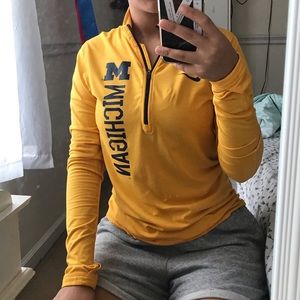 Nike Michigan State Pull Over